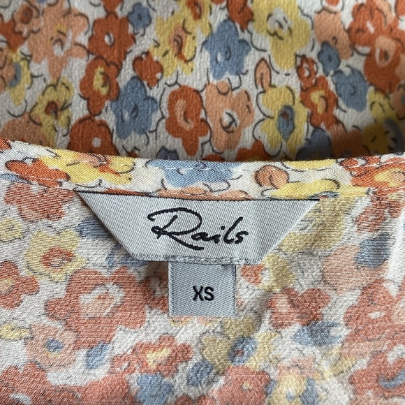 Rails Shelley Floral Wildflower Dress in Multi - Picture 4 of 7